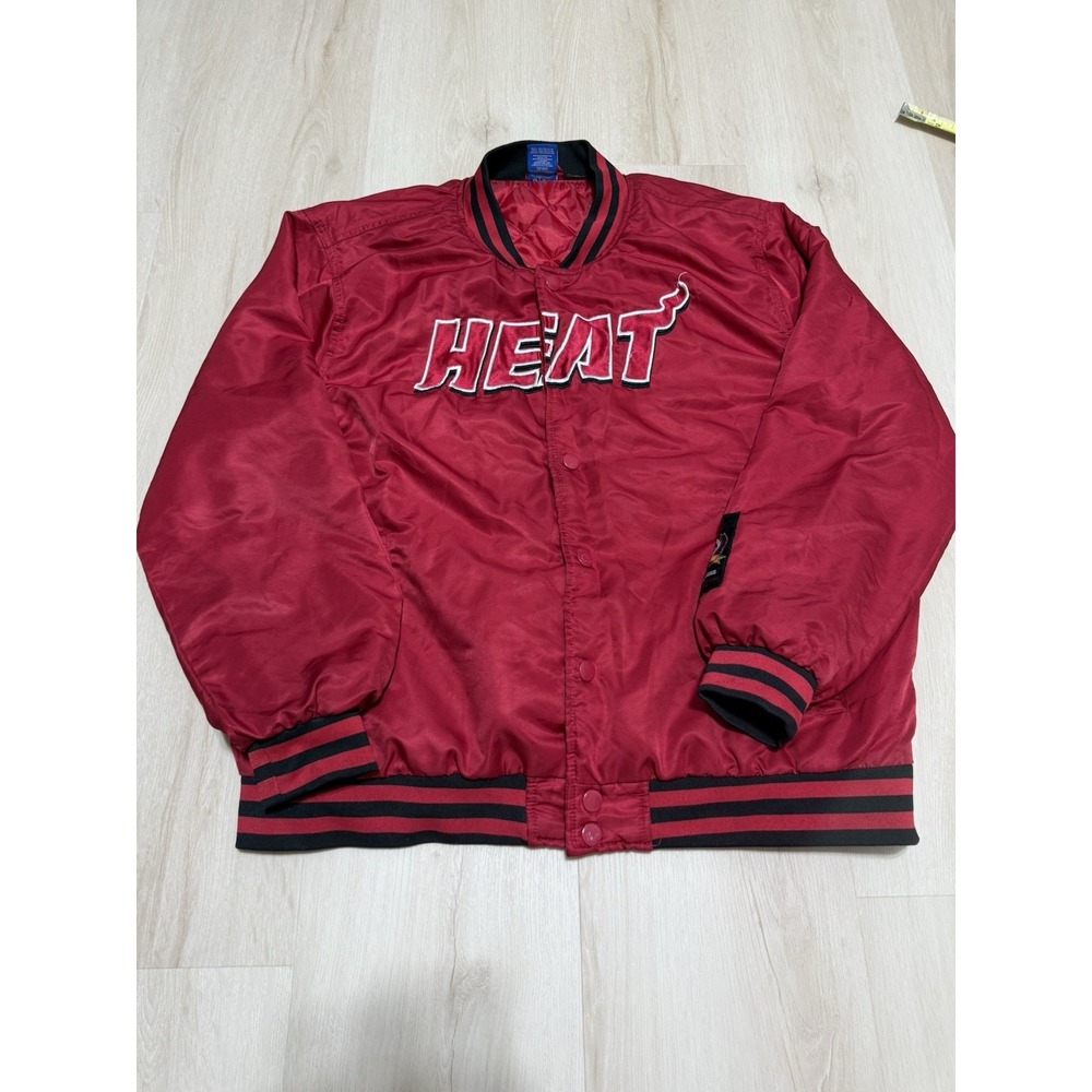 Miami Heat Satin Bomber Jacket Men's XL Red NBA Ultra Game Snap Button Quilted